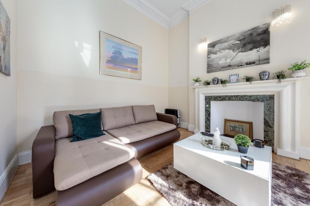 Flat In Baker Street Apartment Londra Exterior foto