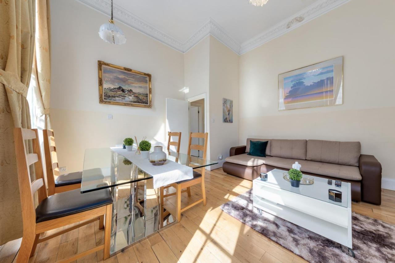Flat In Baker Street Apartment Londra Exterior foto