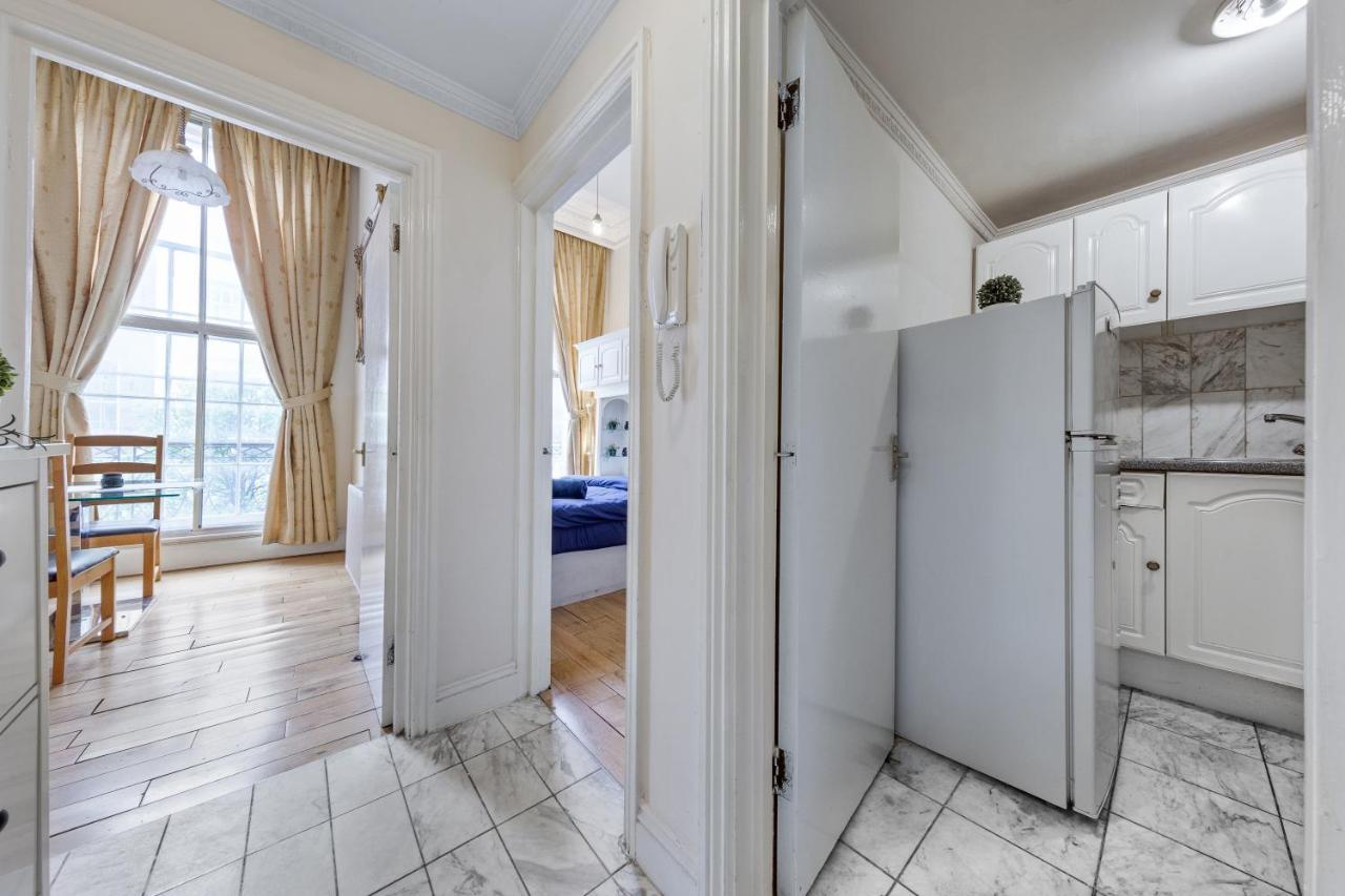 Flat In Baker Street Apartment Londra Exterior foto