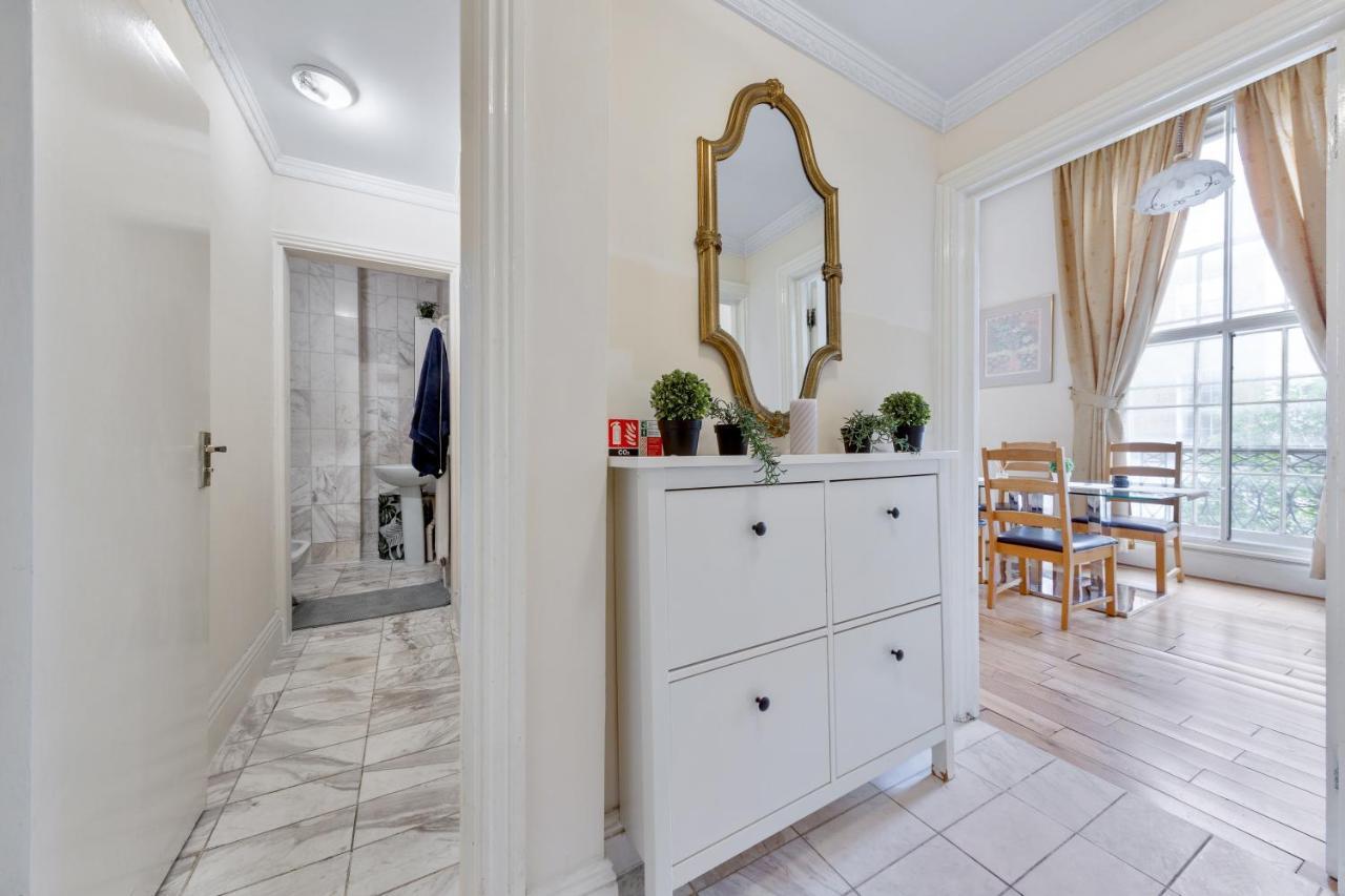 Flat In Baker Street Apartment Londra Exterior foto