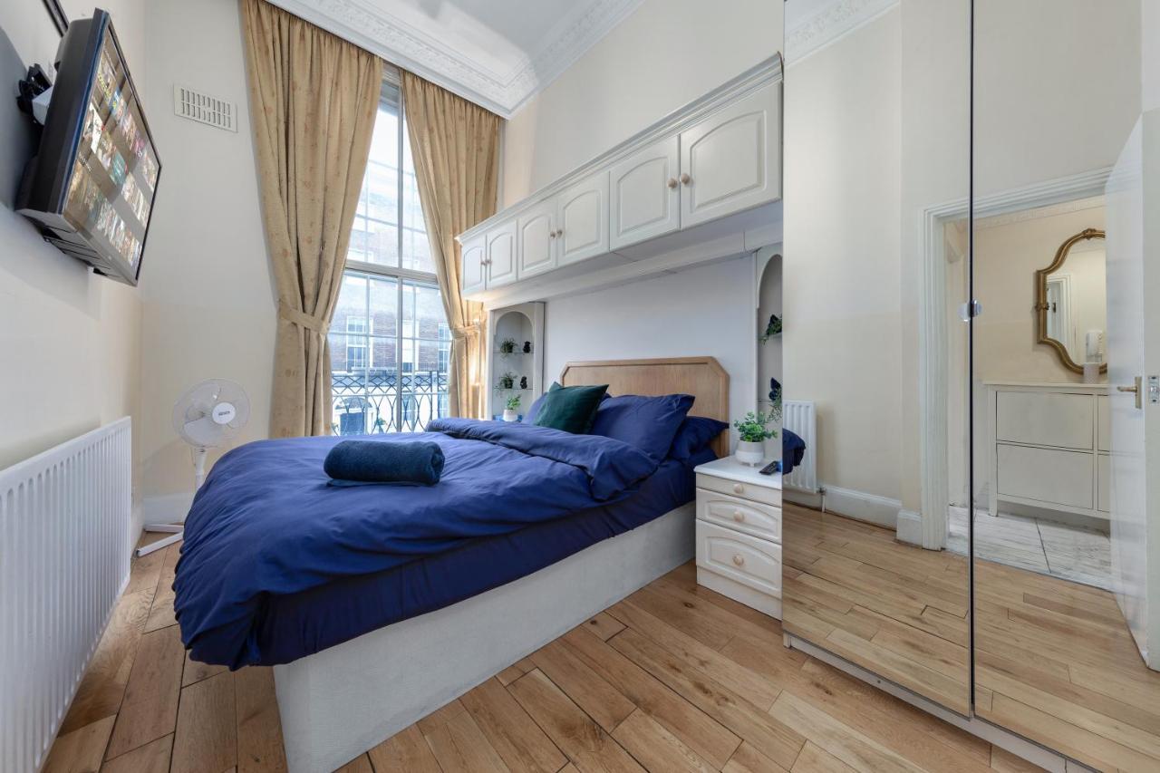 Flat In Baker Street Apartment Londra Exterior foto